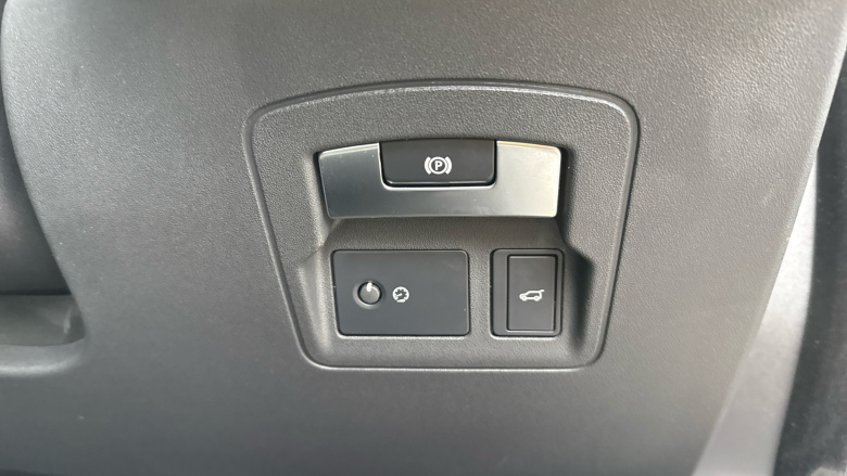 Land Rover Range Rover Velar 2.0 P300 R-Dynamic HSE 5dr Auto Petrol Estate